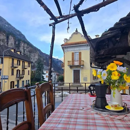 Holiday home Alpine View - Train Station