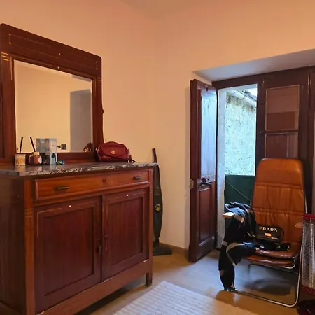 Alpine View - Train Station Holiday home