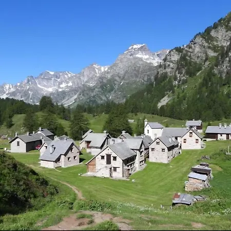 Alpine View - Train Station * Varzo