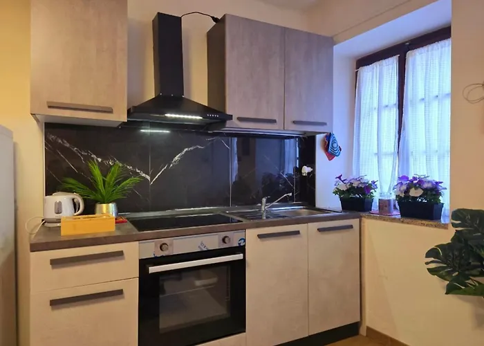 Alpine View - Train Station Holiday home