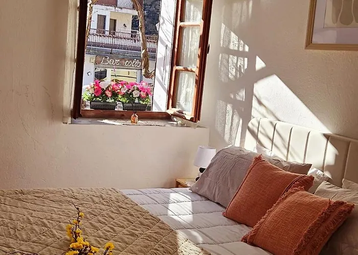 Holiday home Alpine View - Train Station Varzo