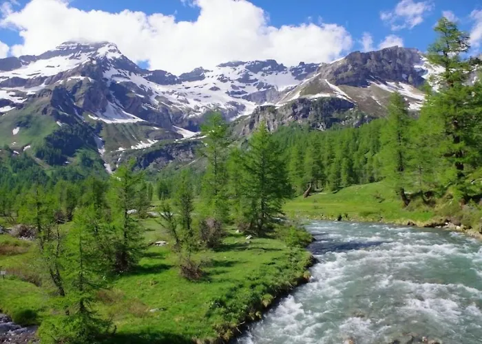 Holiday home Alpine View - Train Station